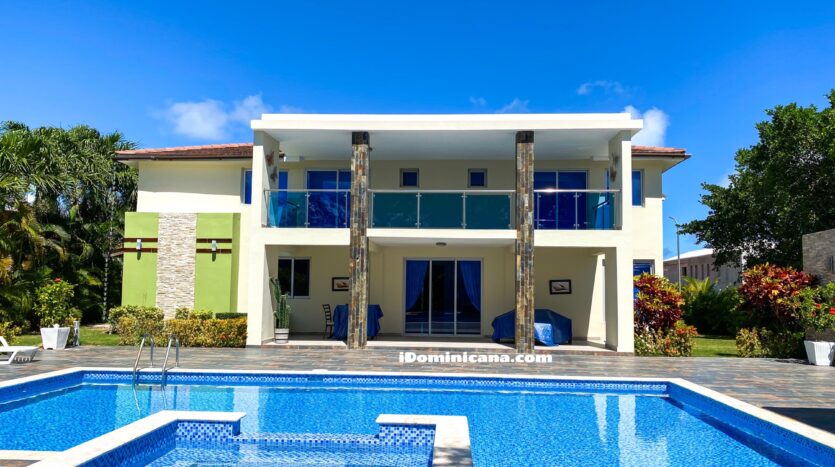 Купить виллу в Доминикане: 4 спальни, Cocotal Golf Club