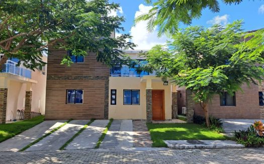 Продается дом в Доминикане на 3 спальни