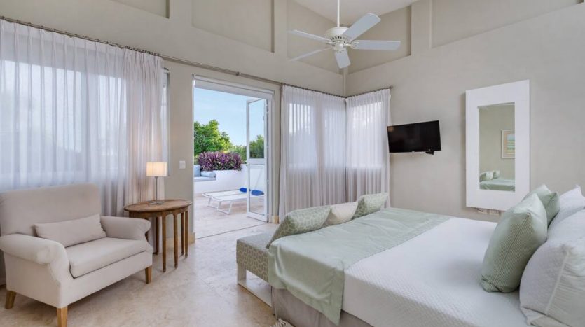 Вилла в Punta Cana Resort: 4 спальни, бассейн, баскетбольная площадка