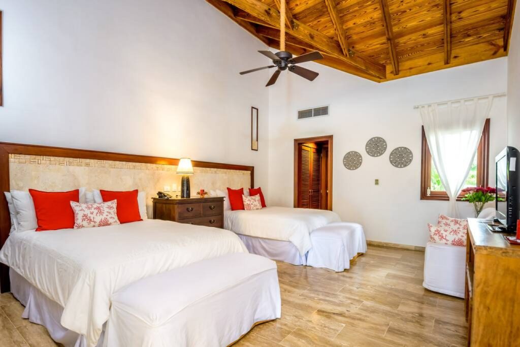 Вилла в Casa de Campo: 6 спален, бассейн, рядом пляж (аренда)