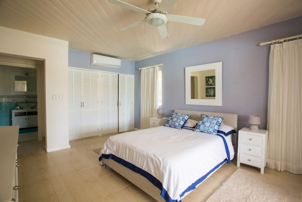 Вилла в Доминикане: 4 спальни, рядом с пляжем, Punta Cana Resort (аренда)