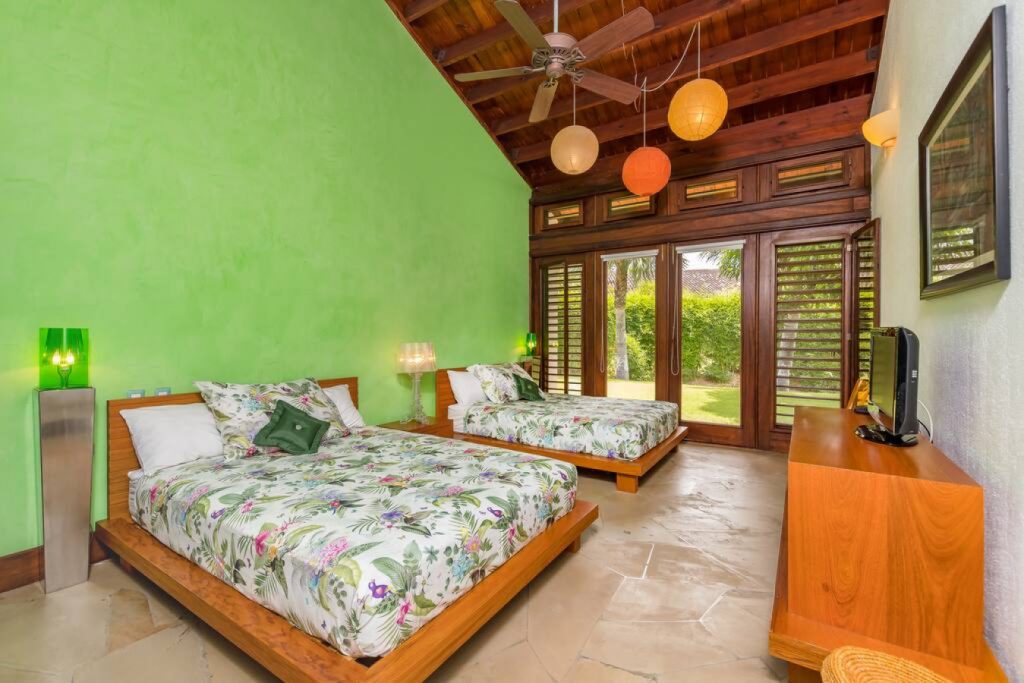 Villa Casa de Campo (rent): 6 спален, повар, гольфкар, бассейн