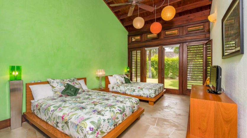 Villa Casa de Campo (rent): 6 спален, повар, гольфкар, бассейн