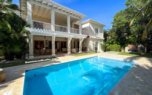 Вилла в Punta Cana Village, 5+ спален (продажа)