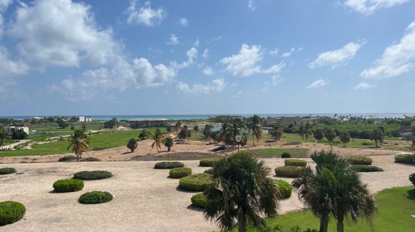 Апартаменты в Cap Cana: 2 спальни + гостиная, Golden Bear -