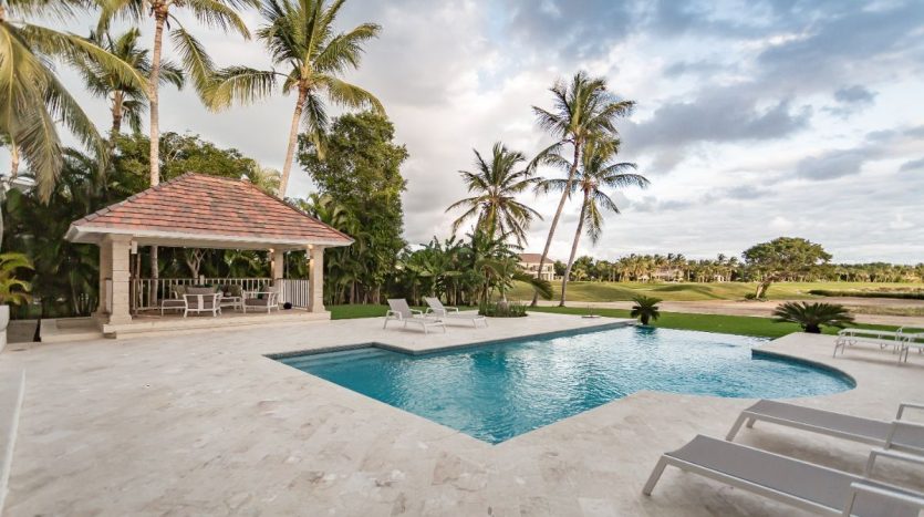 Villa Punta Cana Resort: 4 Bd, sea view