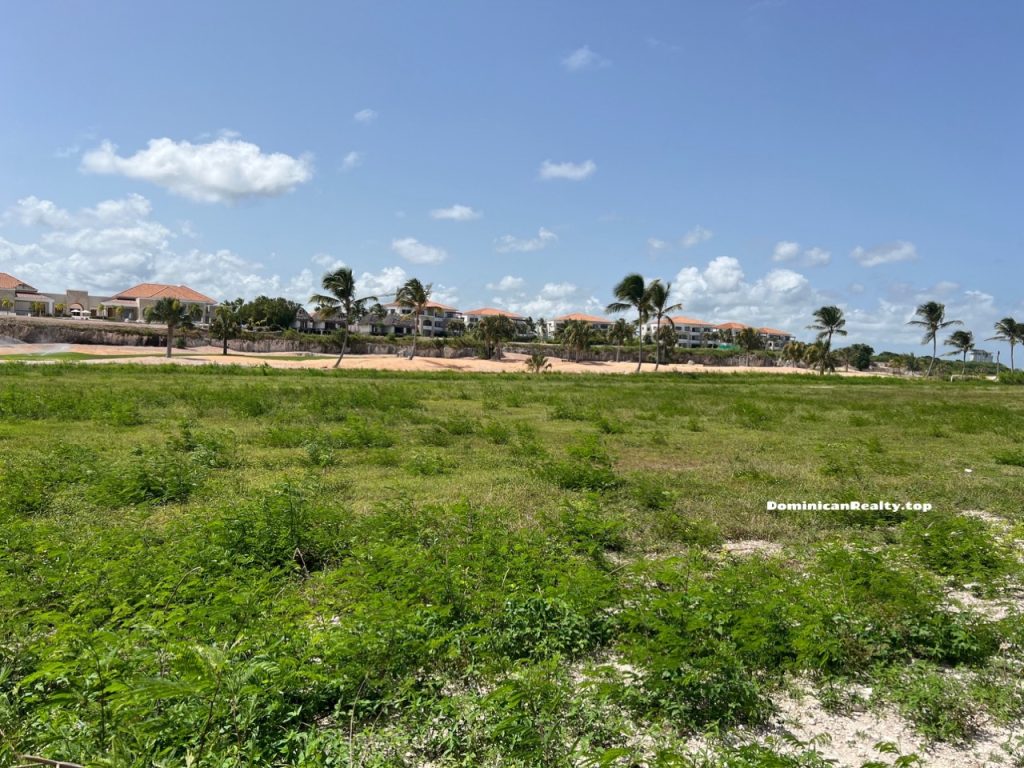 Las Iguanas Homesite: land for sale