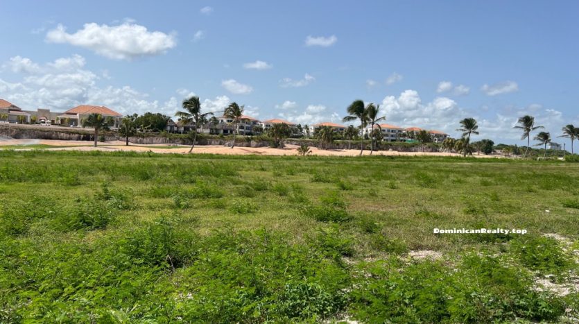 Las Iguanas Homesite: land for sale