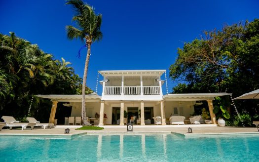 Villa Tortuga: 4 Bd, sea view, Punta Cana Resort for sale