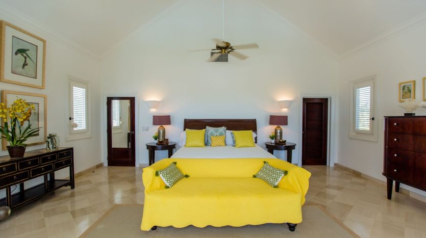 Villa Tortuga: 4 Bd, sea view, Punta Cana Resort for sale