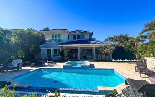 5 BD villa for sale: Cocotal golf club (Dominican Republic)