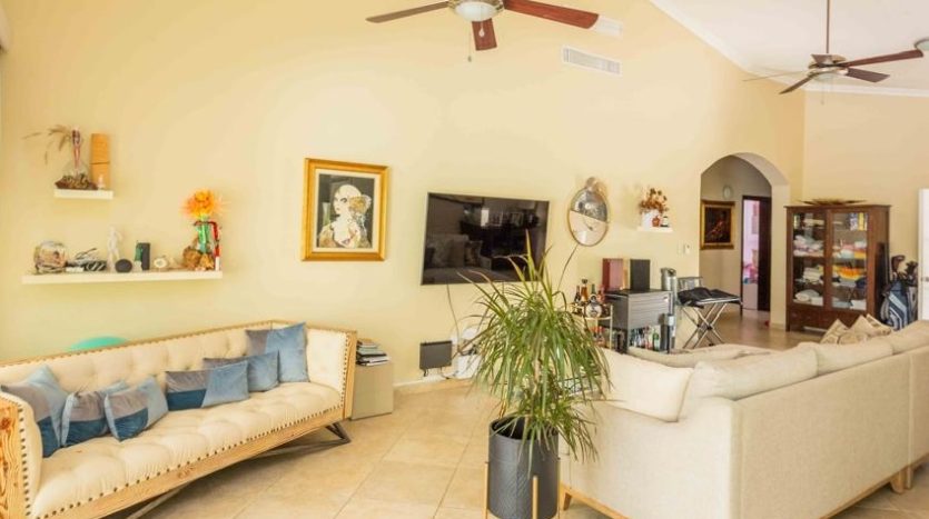 Villa for sale (Dominican Republic): Cocotal golf club, 3 BD