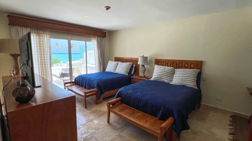 Punta Palmera (Cap Cana): 2 Bd, sea view - for rent