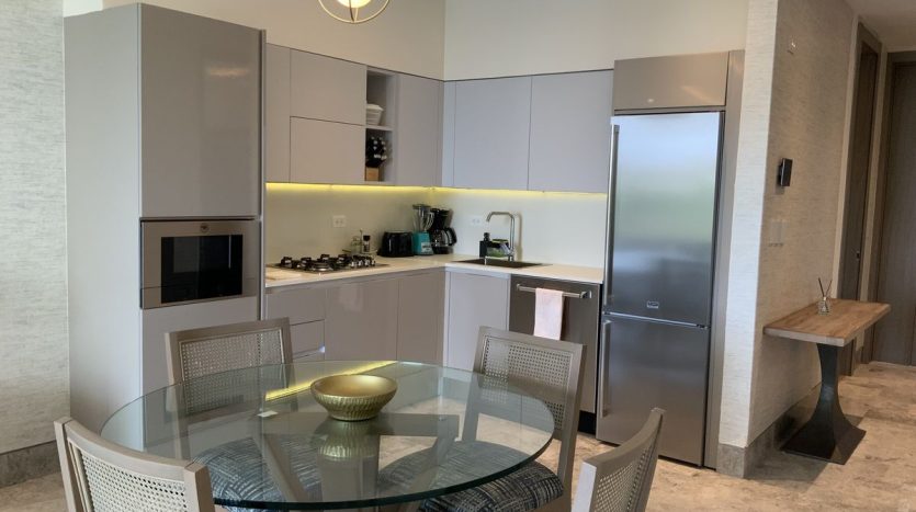 iL Lago Cap Cana: 2 BD apartment near the beach - for sale