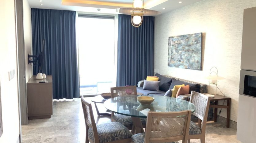 iL Lago Cap Cana: 2 BD apartment near the beach - for sale