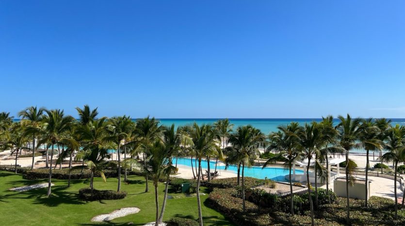 Апартамент в Доминикане: Cap Cana (Aquamarina), с видом на Карибское море