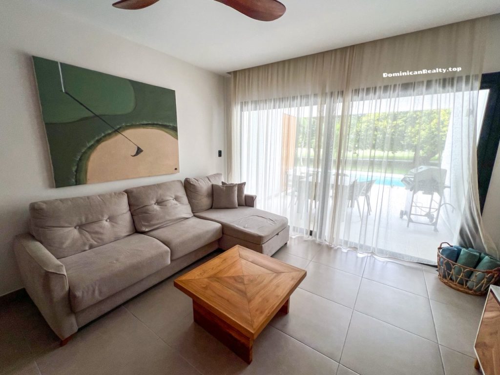 3 BD apartment in Cocotal golf club (for rent)