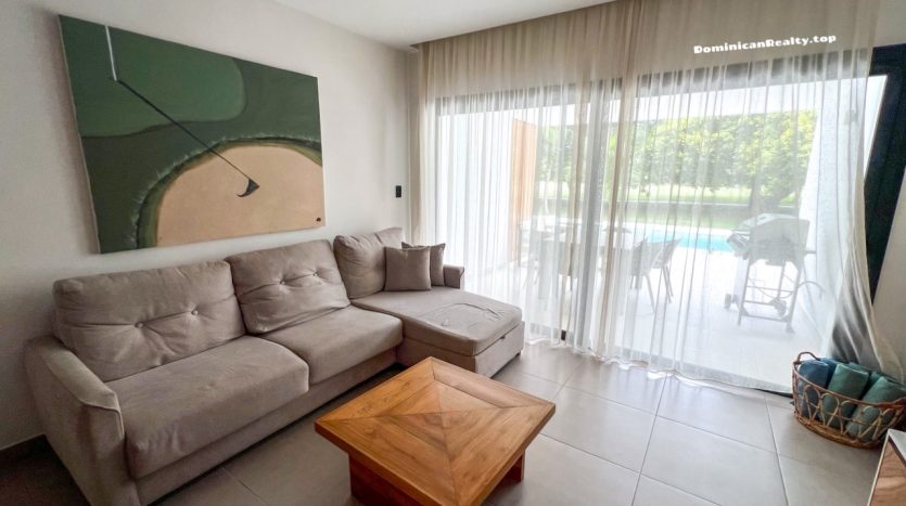 3 BD apartment in Cocotal golf club (for rent)
