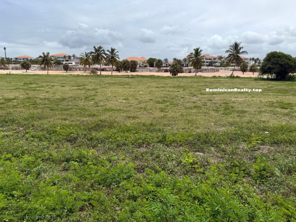 Las Iguanas Homesite: land for sale - Cap Cana