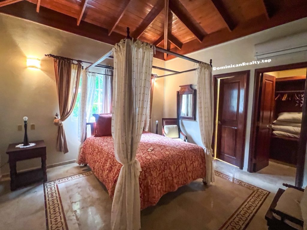 Villa: 3 Bd, Cocotal golf club (Dominican Republic) - sale