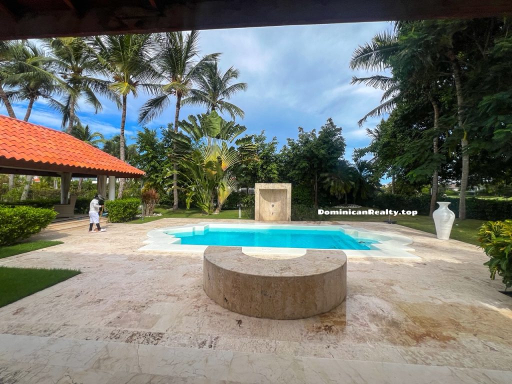Villa: 3 Bd, Cocotal golf club (Dominican Republic) - sale