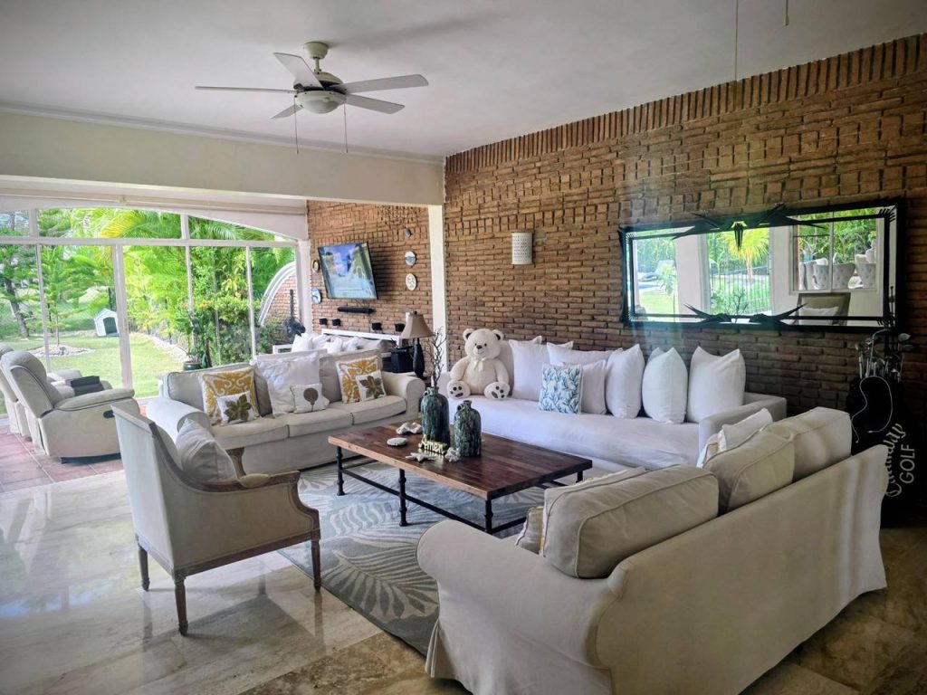 Вилла-дюплекс в Доминикане: 4 спальни, Cocotal golf club - купить