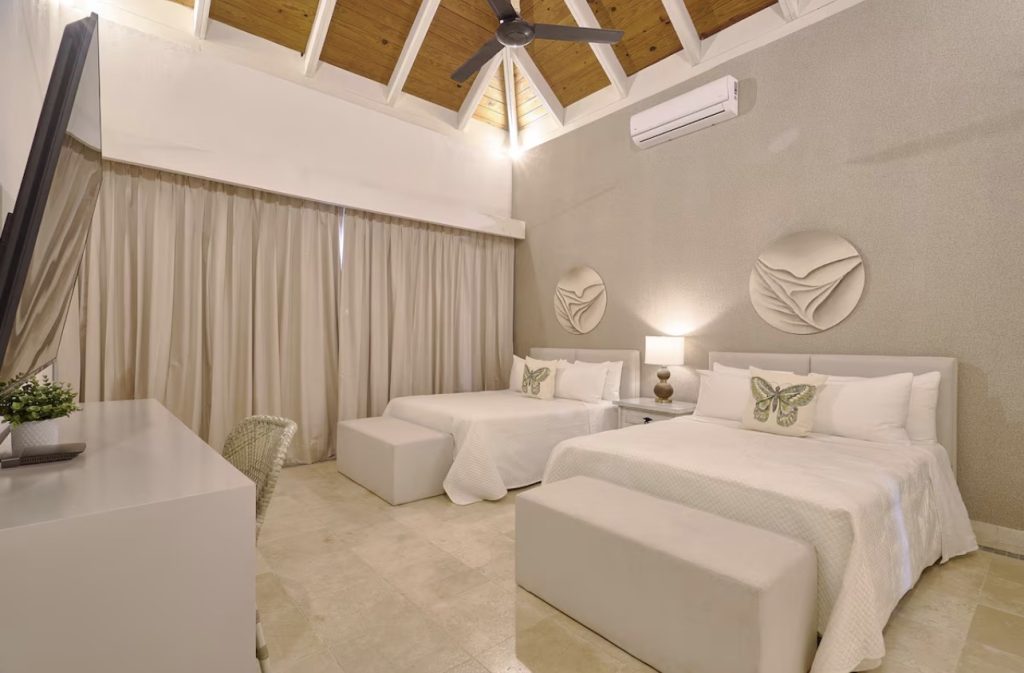 Вилла в Доминикане: 5 спален Green village (Cap Cana) - купить