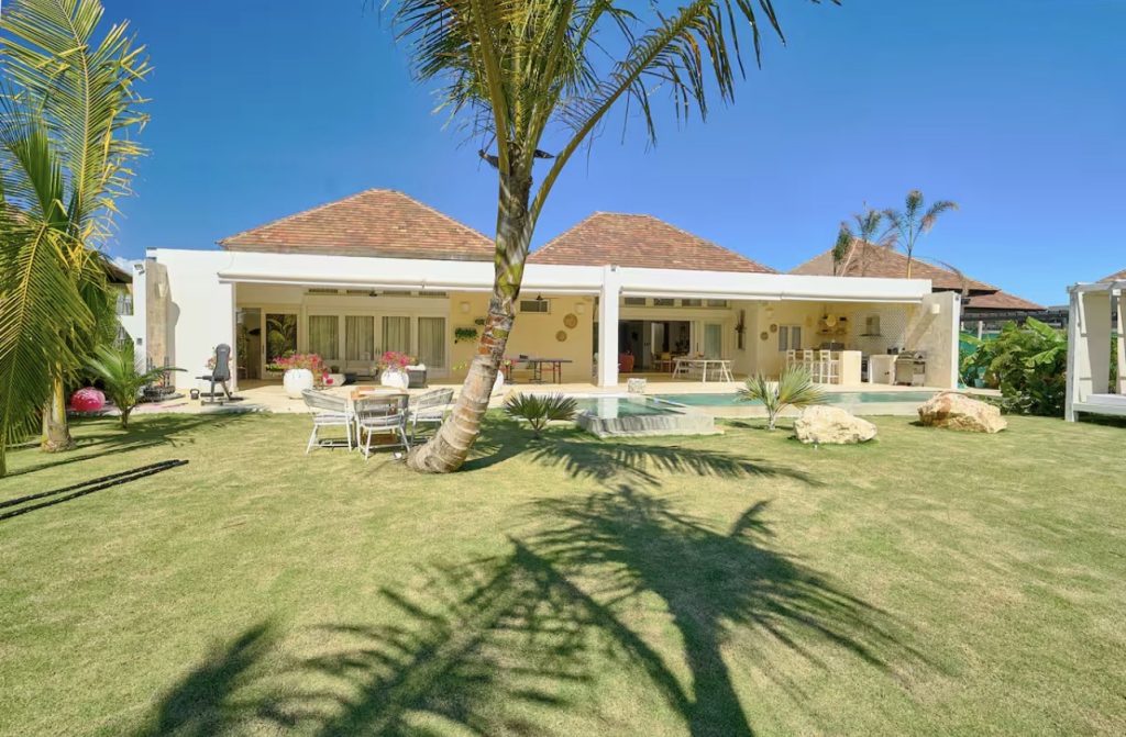 Вилла в Доминикане: 5 спален Green village (Cap Cana) - купить