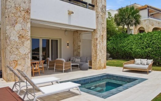 Golden Bear lodge (Cap Cana): 3 BD apartment for sale