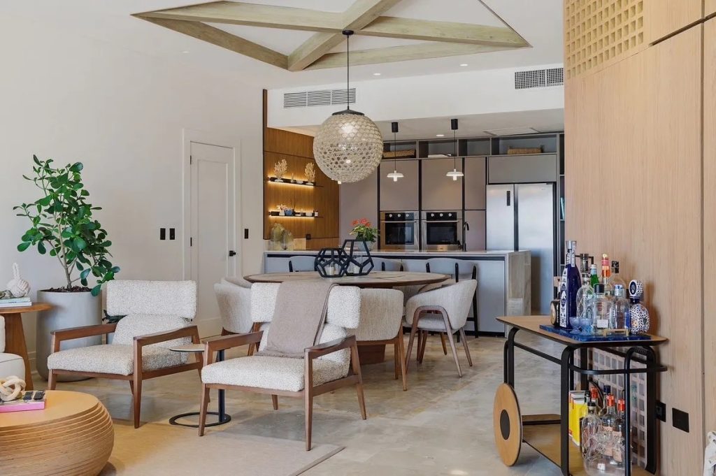 Golden Bear lodge (Cap Cana): 3 BD apartment for sale