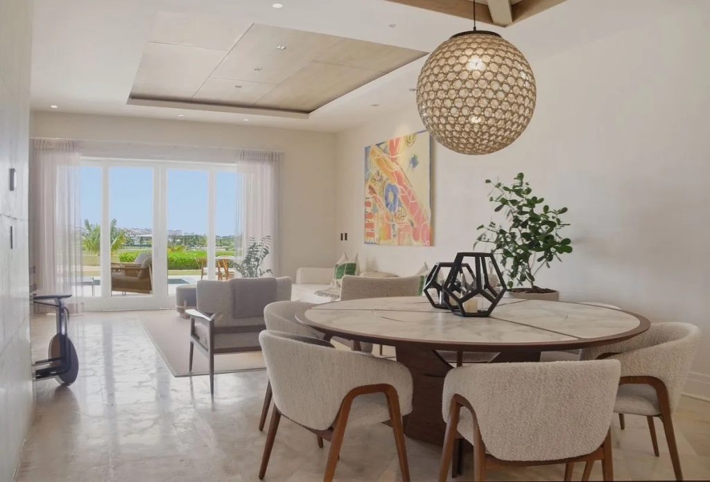 Golden Bear lodge (Cap Cana): 3 BD apartment for sale