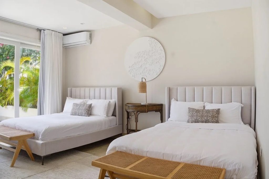 Golden Bear lodge (Cap Cana): 3 BD apartment for sale