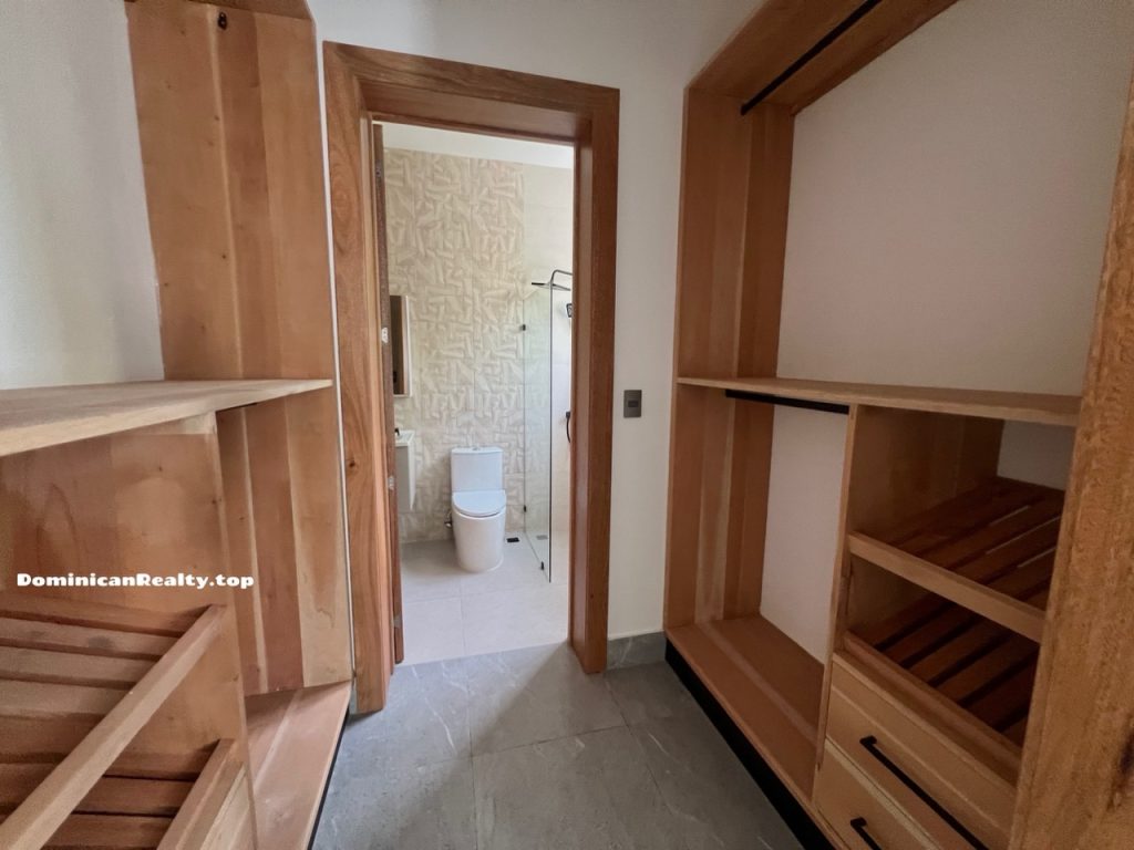 Вилла в Доминикане: 4 спальни, Punta Cana village - купить