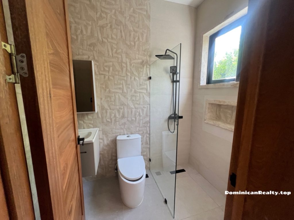 Вилла в Доминикане: 4 спальни, Punta Cana village - купить