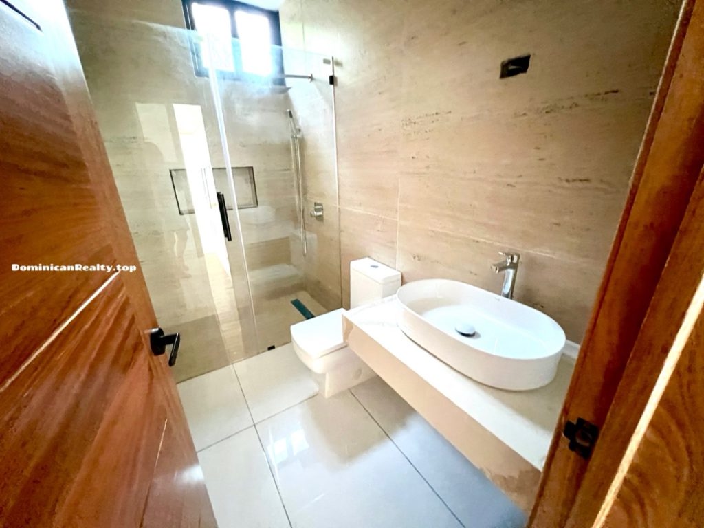 Доминикана: вилла на 4+ спальни, Punta Cana Village - купить