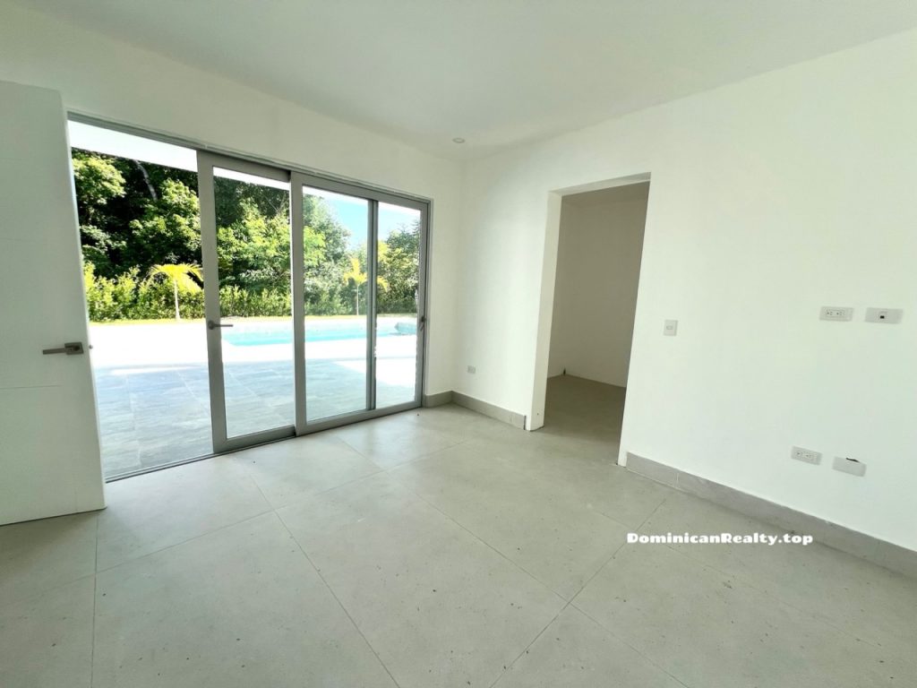 Вилла в Доминикане: 4 спальни, Punta Cana village - купить