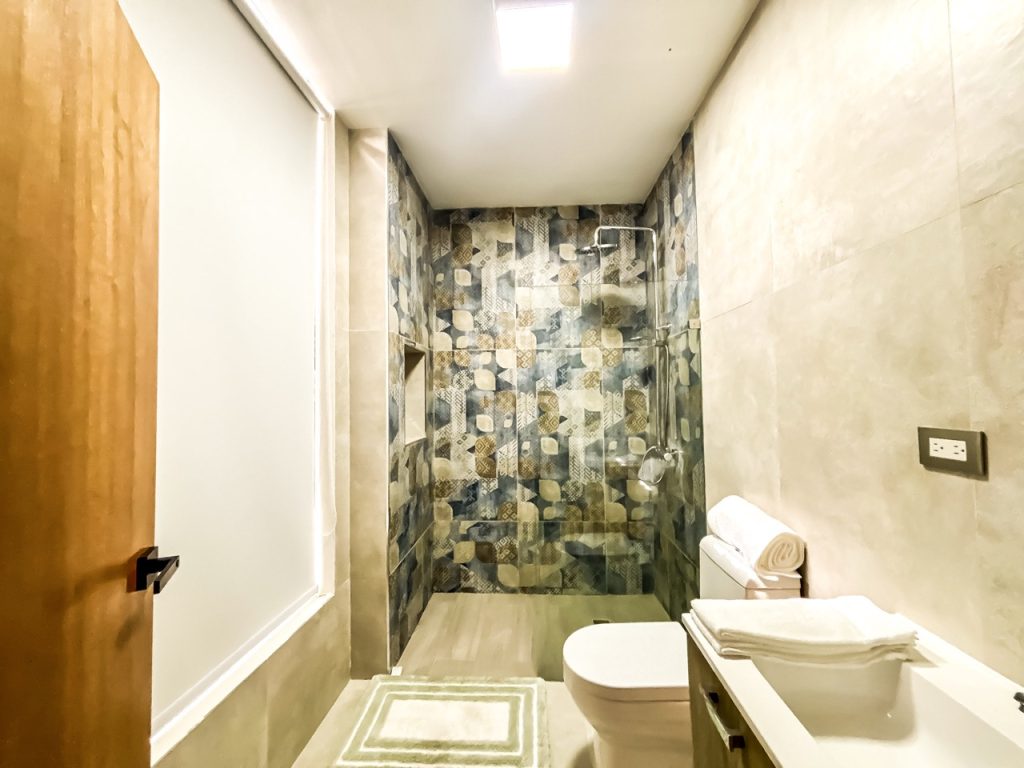 Cap Cana: Azzure apartment for sale