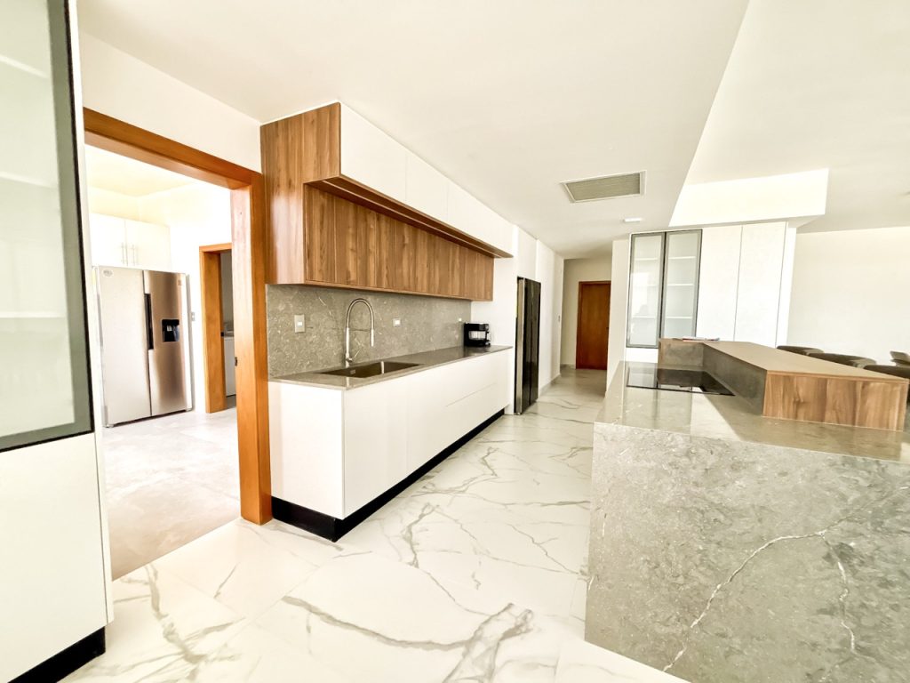 Cap Cana: Azzure apartment for sale