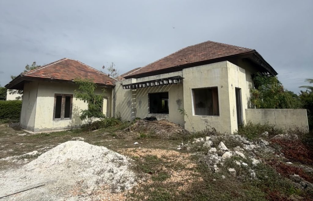 Вилла в Доминикане под ремонт: Cap Cana, Green village - купить