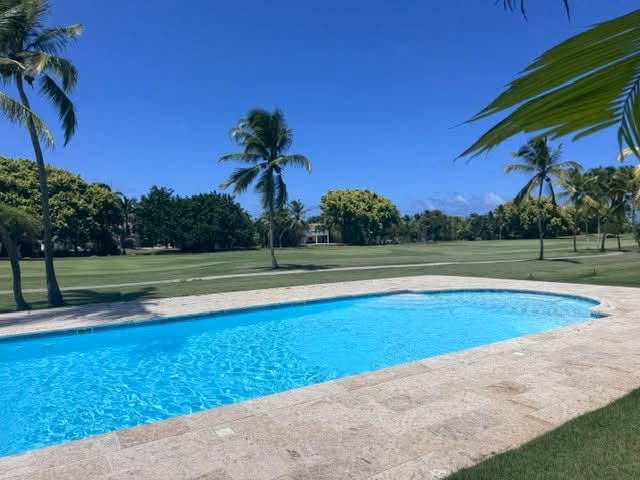 Cocotal golf club: apartment for sale - golf view
